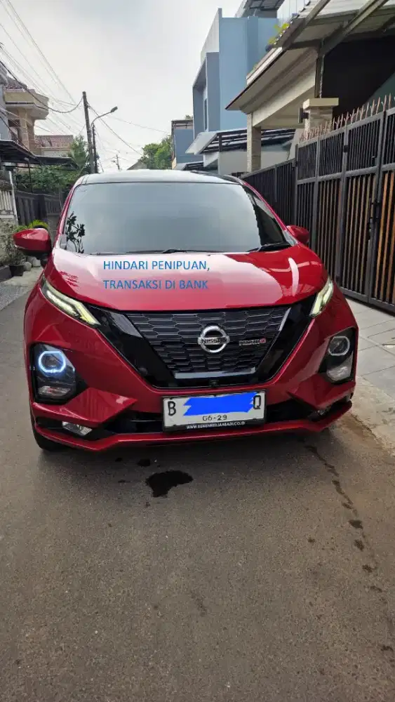 Nissan Livina VE 1.5 matik 2019 merah