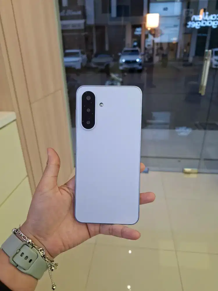 Samsung Galaxy A18