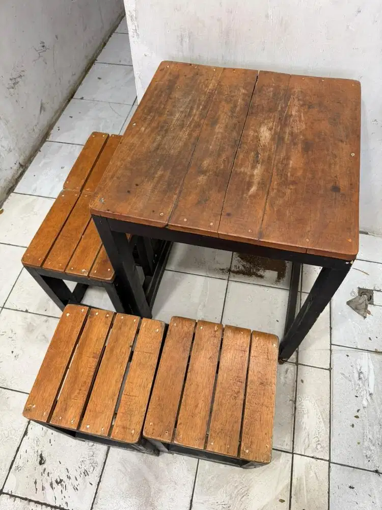 Meja makan set caffe