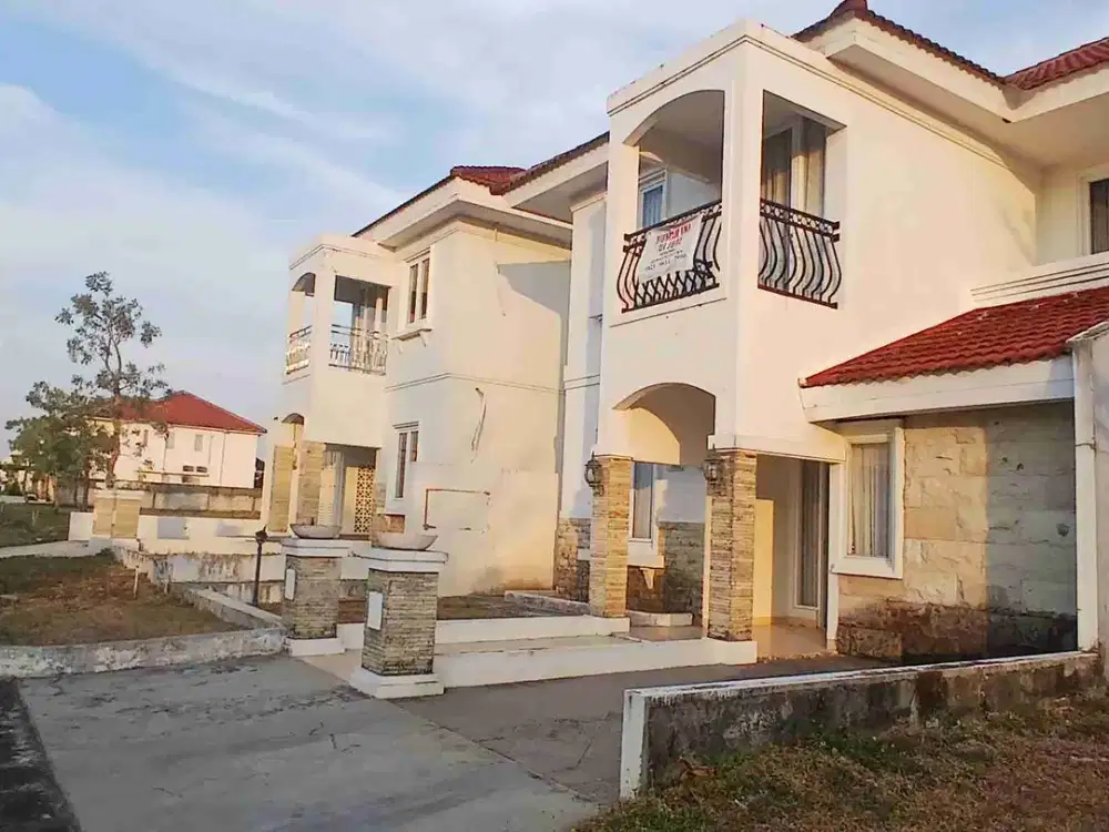 Dijual rumah mewah, harga dibawah pasaran