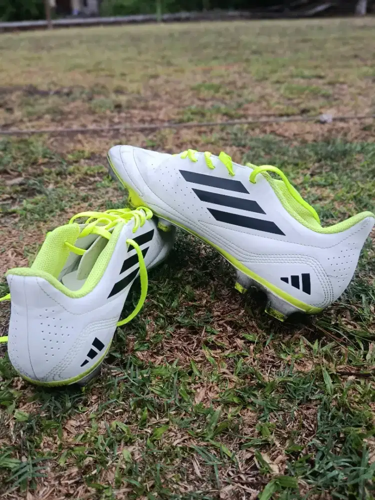 Adidas Deportivo III
