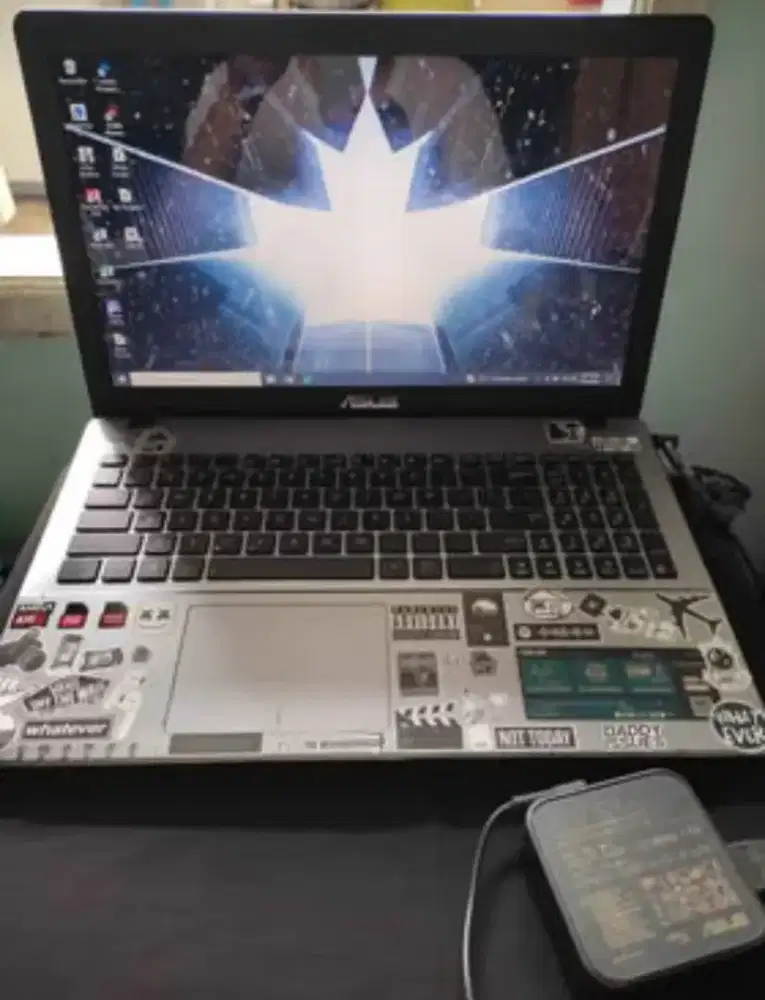 LAPTOP ASUS X550ZE AMD RADEON, Ram 16GB, HDD + SSD