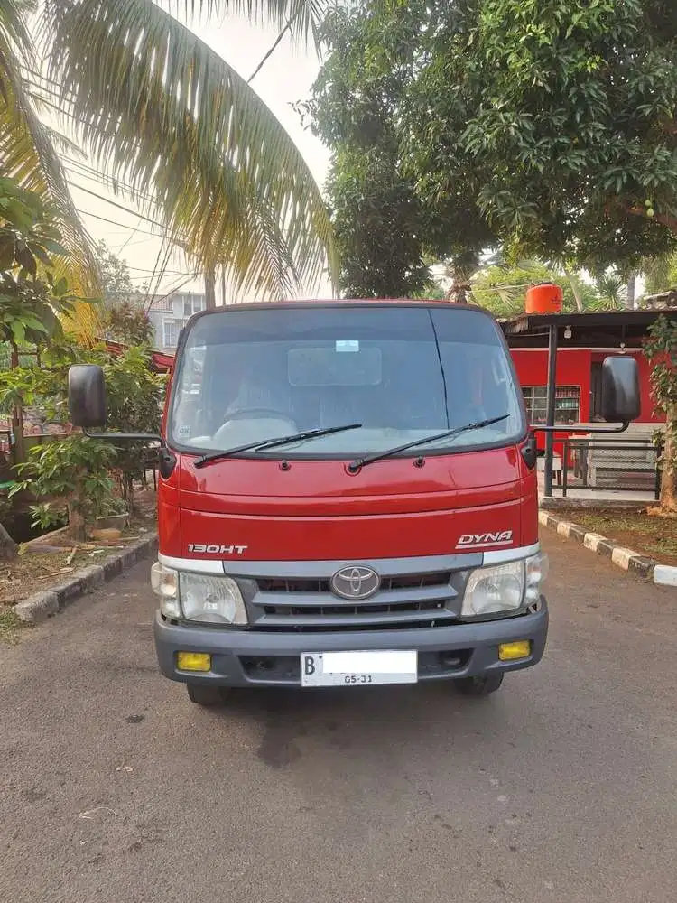 Toyota Dyna 130 HT ex Box 2011