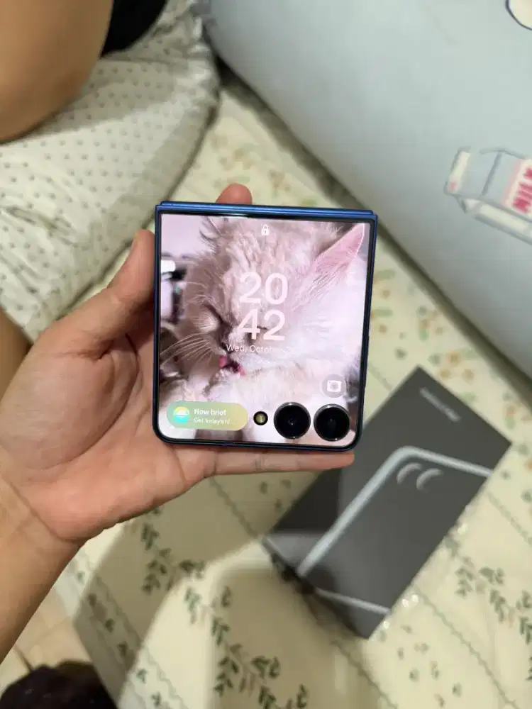 Dijual Samsung Flip 7 Garansi sampai mei 2027