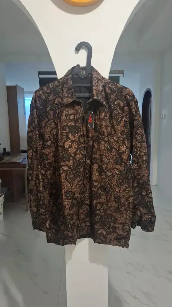 Kemeja Batik Lengan Panjang Pria (XL)