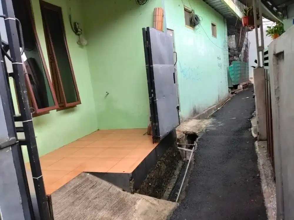 Kontrakan Petakan Cijantung