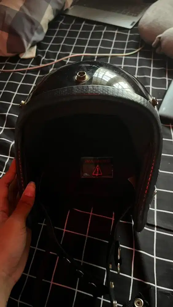 helm slimhead black list tronton