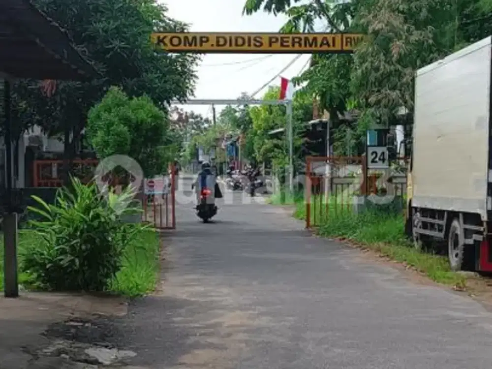 Tanah Murah + Bangunan Di Kota Pontianak Di Jl. Karet Di Komplek Didis Permai (jeruju)