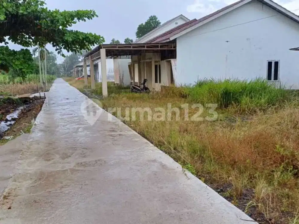 Dijual Tanah Investasi Murah Lokasi Strategis Dekat Perumahan di Jl.parit Demang Dalam