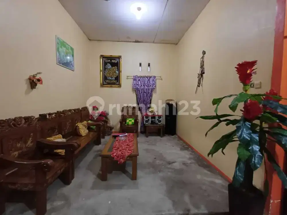 Dijual Rumah Toko Siap Huni Berlokasi Strategis di Kuala Dua