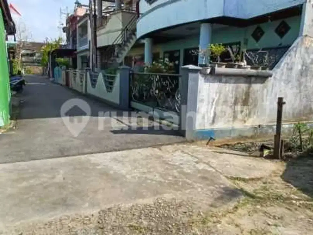 Tanah Luas + Bangunan Kota Pontianak Jl. Meranti 9