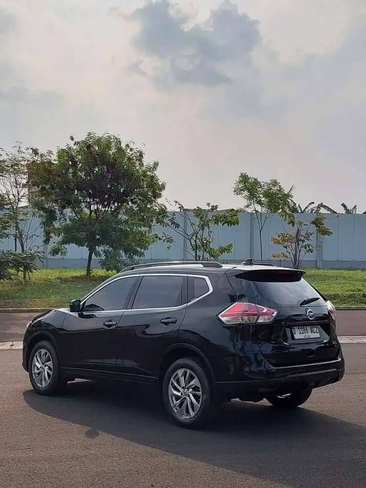 Nissan XTrail 2015 AT