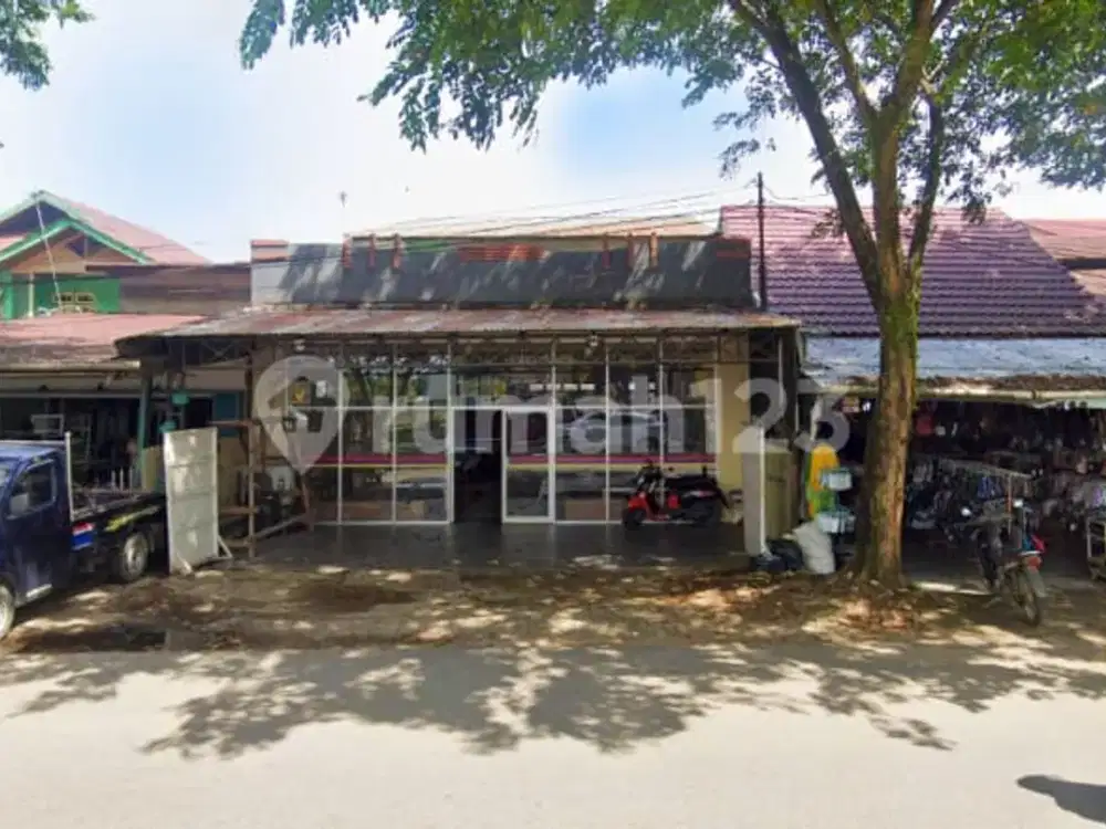 Dijual Ruko Dikawasan Ramai Didekat Universitas di Jl Komyos Sudarso