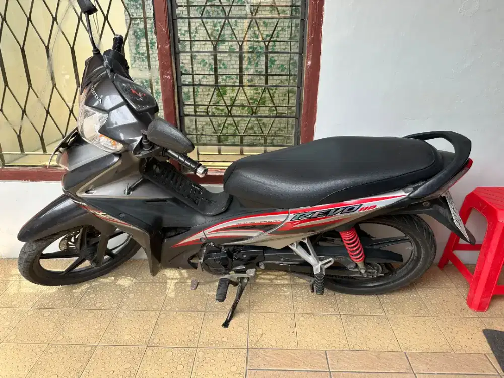 Honda Revo Absolute DX last edition