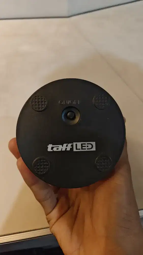Lampu hias kamar