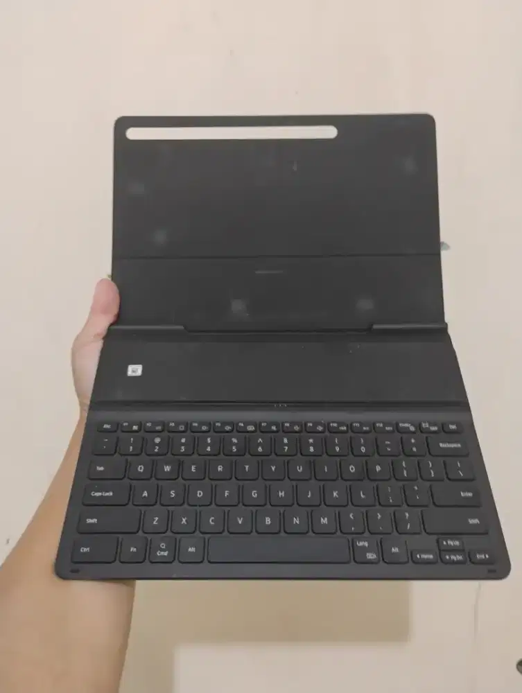 Case plus keyboard samsung tab se 7 FE