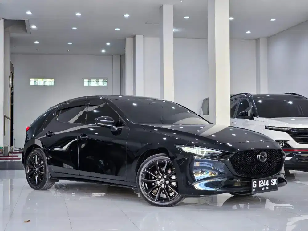 Km 20rb Mazda 3 HatchBack 2025 At(Matic) Plat G Tgn 1 2024 HB 2023