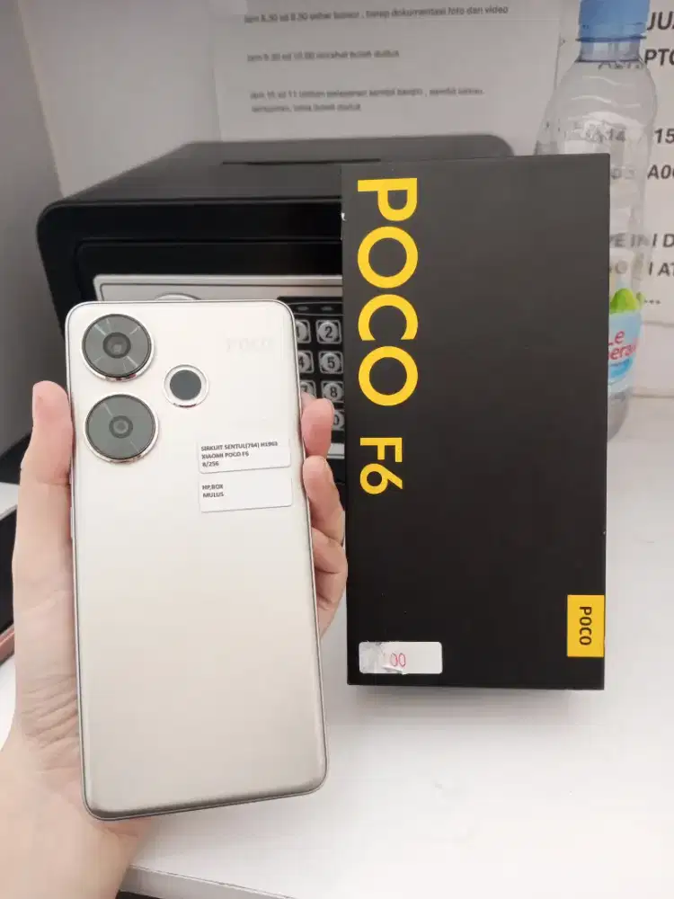 Poco F6 8/256gb