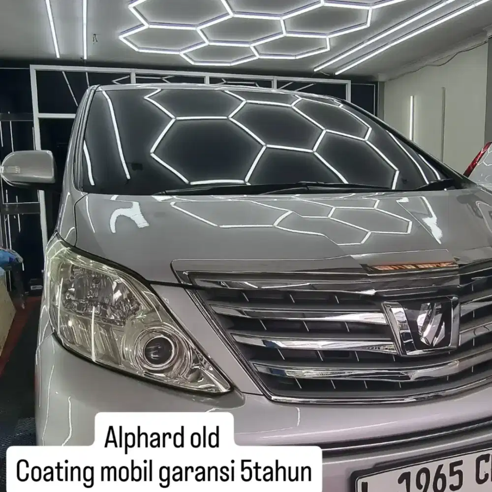 Salon mobil toyota alphard bisa coating mobil