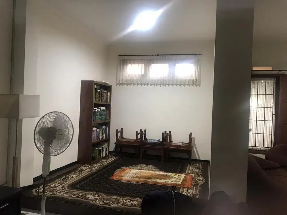 Dijual murah RUMAH TINGGAL 275m / 450m harga 2,75M
