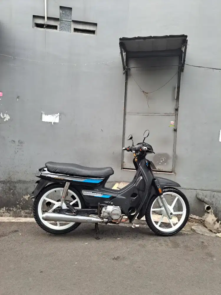 ASTREA GRAND BULUS ASLI 1991
