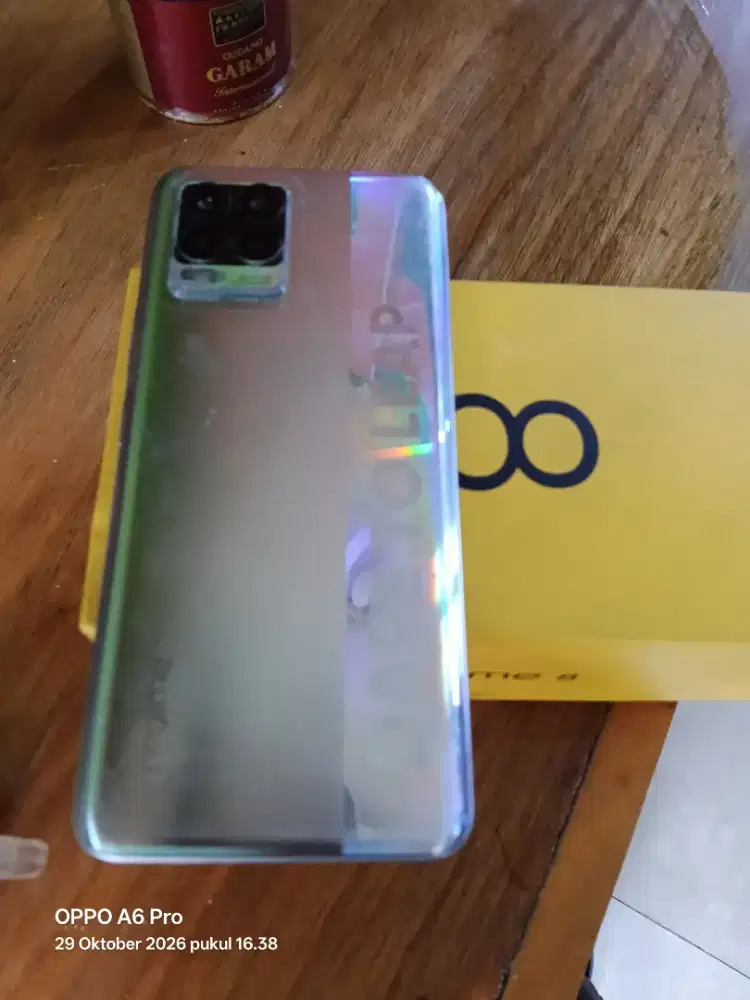 Realme 8 4g ram 8/128