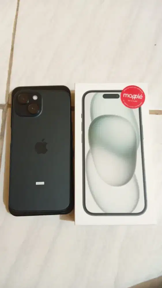 iPhone 15 128GB