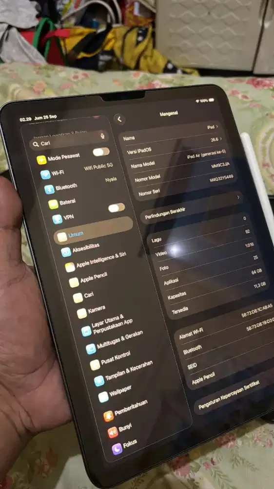 ipad air 5 m1 64gb + pencil gen 2 + case +tempered glass