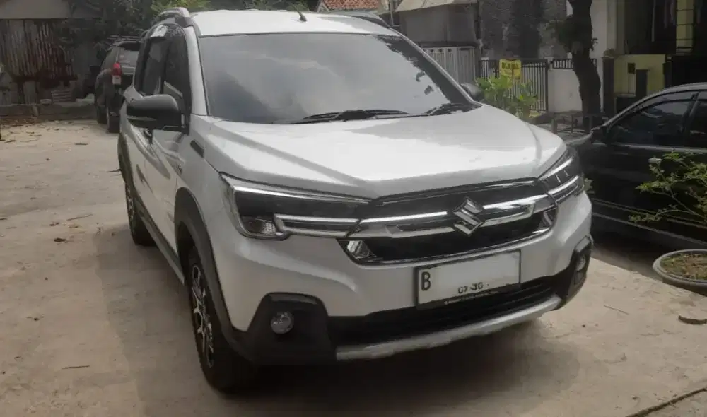 Jual cash Suzuki XL7 Zeta MT th.2025