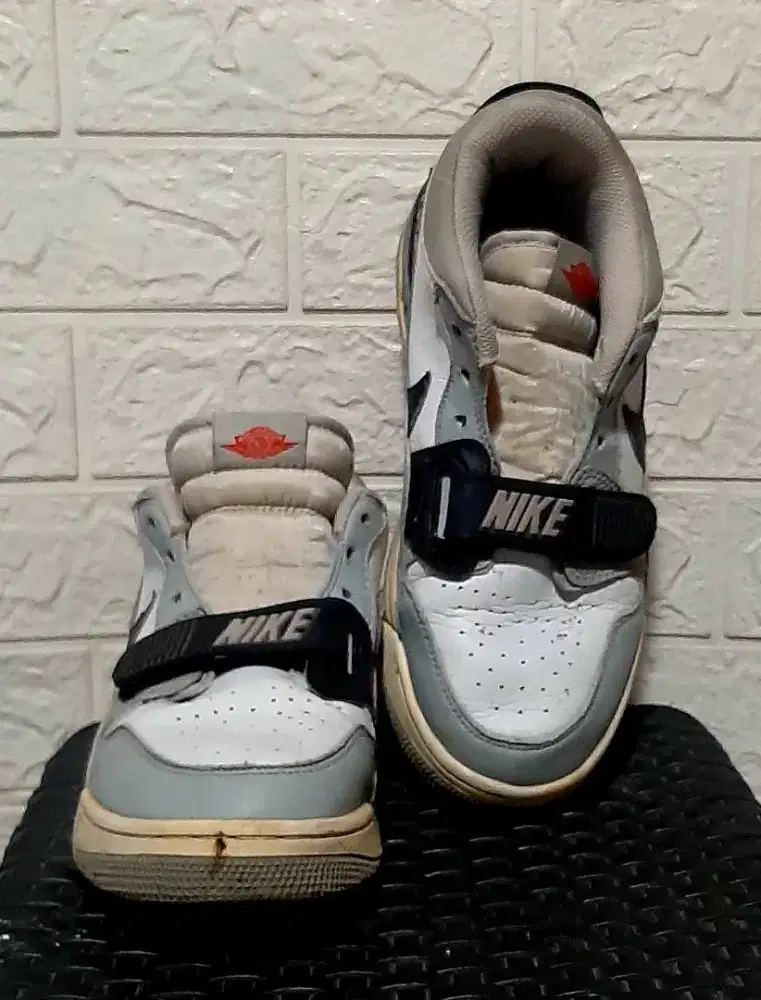 Sepatu sport Nike
