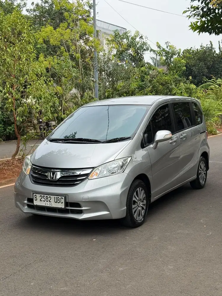 [CASH] Istimewa Freed E PSD AT 2012 Honda Pribadi tt ori facelift 2013