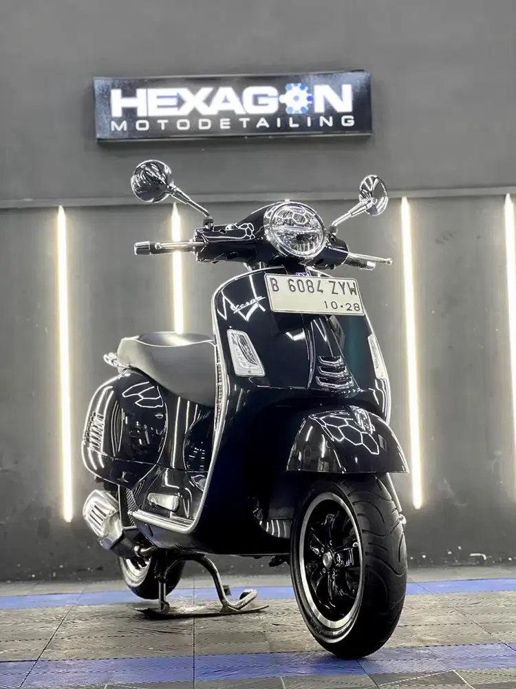 Vespa GTS Facelift KM 2rb Termurah!