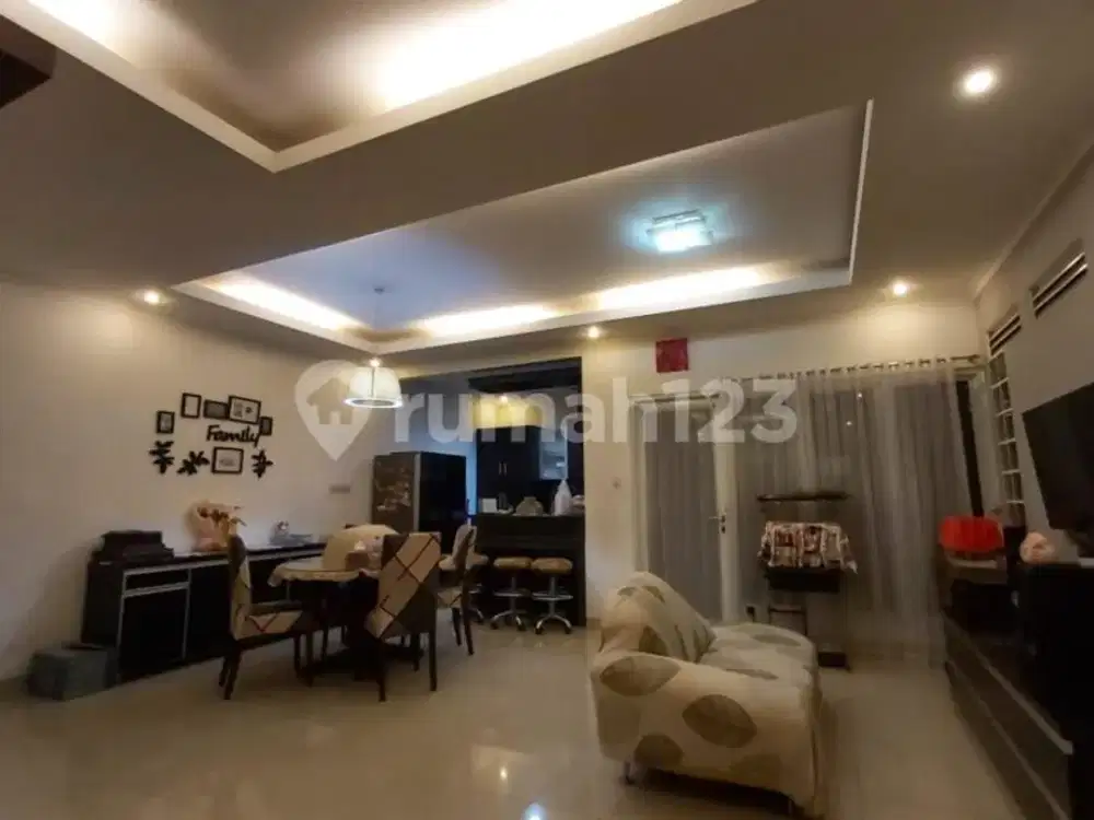 Dijual Rumah Siap Huni di Cluster Azalea - Gading Serpong