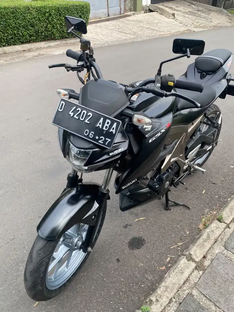 Suzuki GSX S150 Mulus terawat istimewa