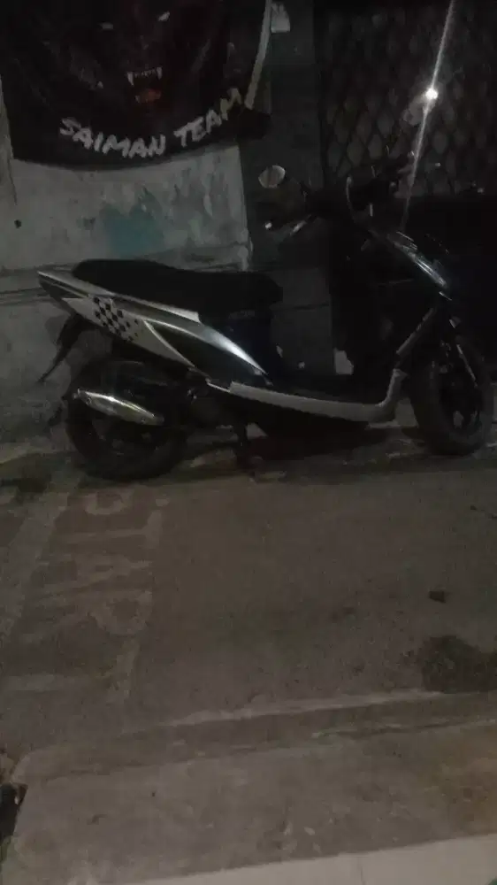 Dijual Kymko Free Lx 2007