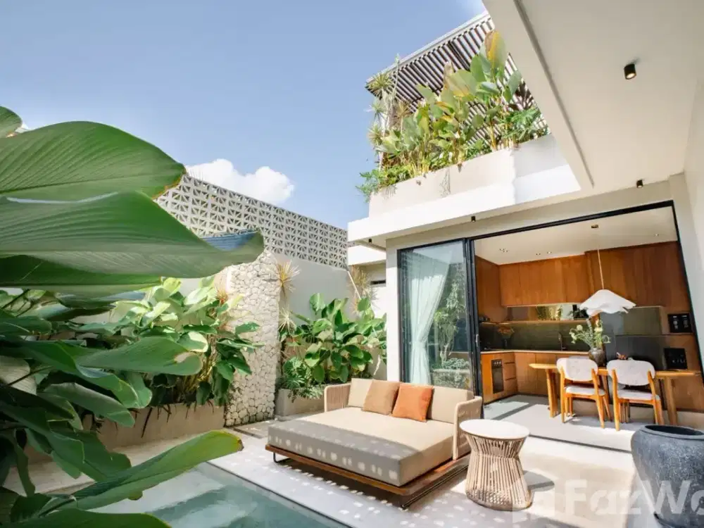 2 Bedroom Villa for sale in Batu Bolong, Bali