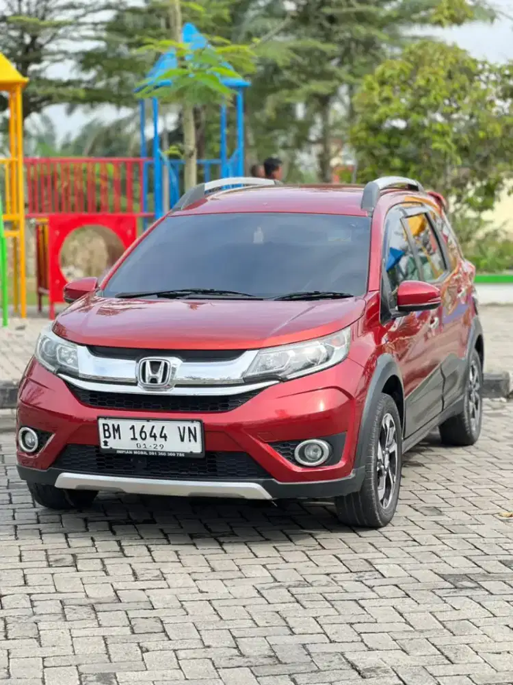 Honda BRV cvt a/t 2018 - baleno - Outlander - calya - sigra