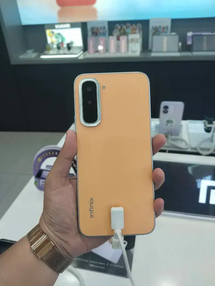 Cicilan promo bunga rendah infinix hot 70