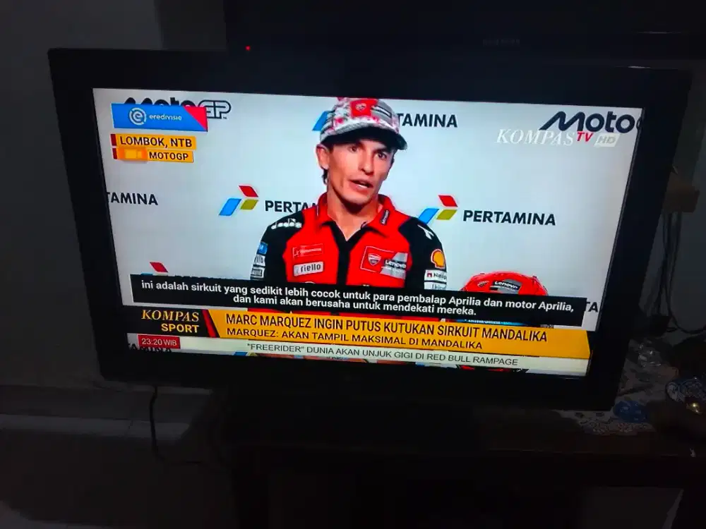 Dijual led tv merk LG 32 inch analog