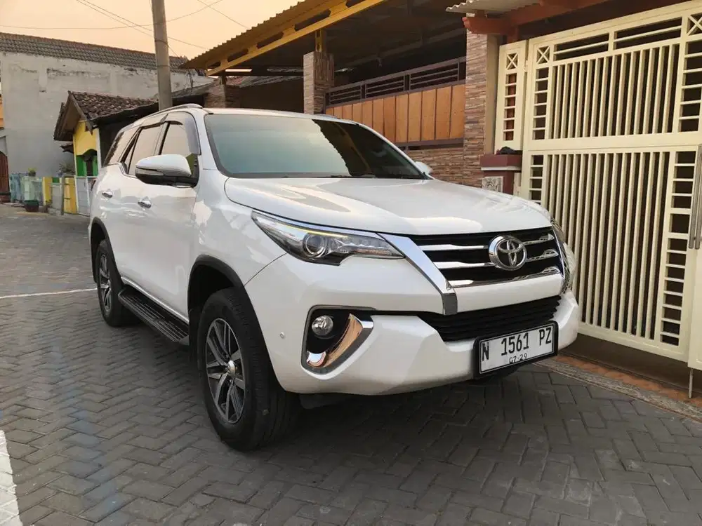 Fortuner VRZ Diesel 2016. Matic