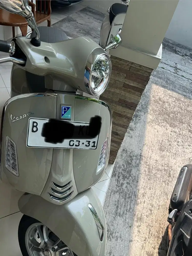 Jual Vespa GTS 2026 NIK 2025