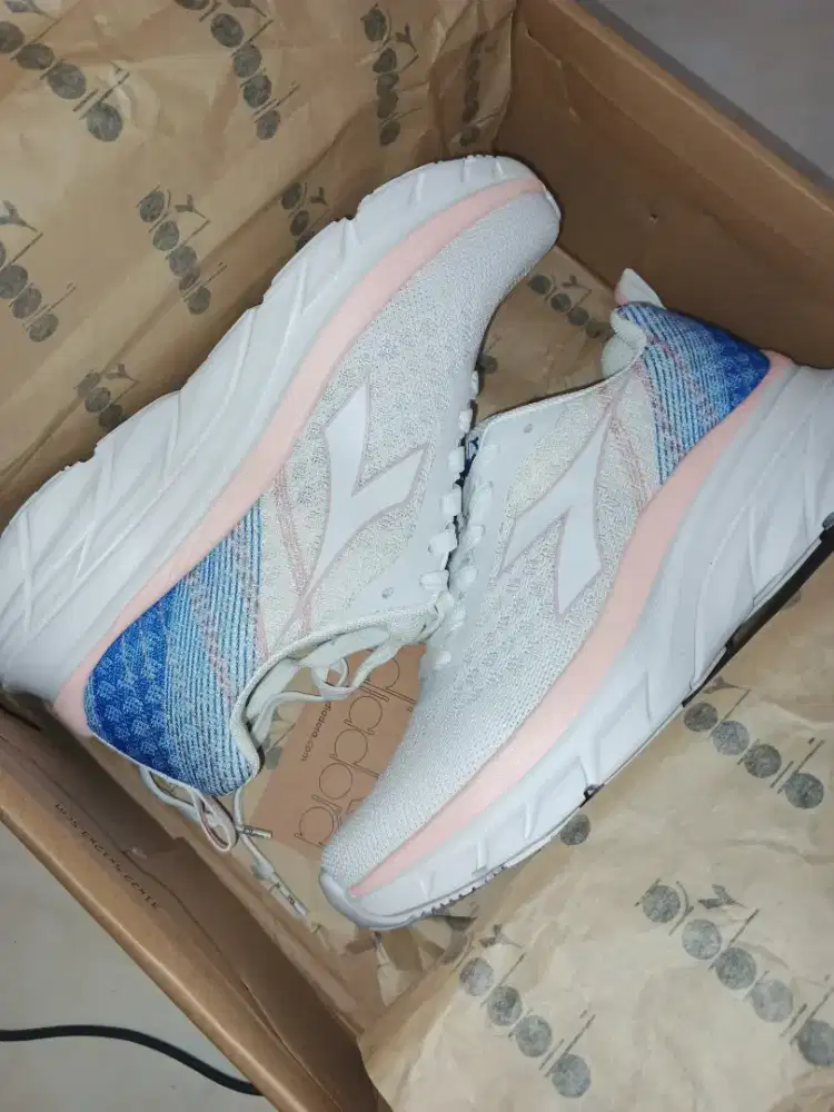 DIADORA RUNNING SHOES WOMAN