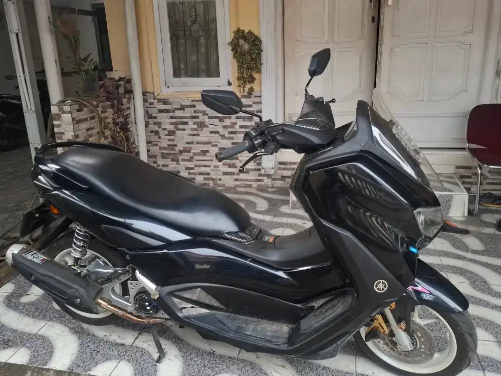 Yamaha Nmax new black