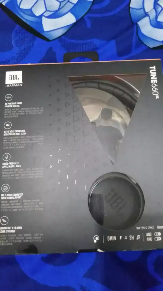 JBL TUNE 660 NC