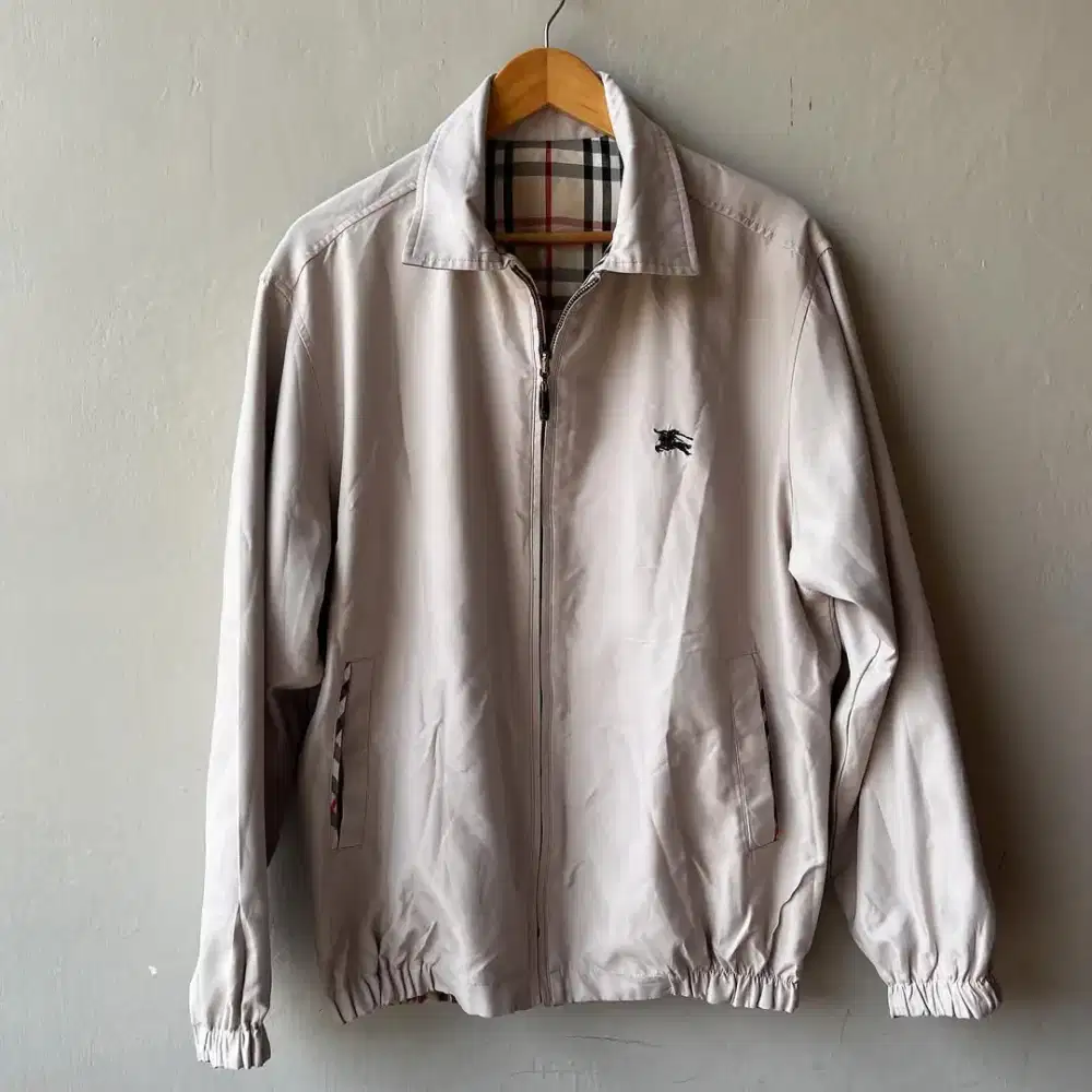 Burberry jaket reversibel