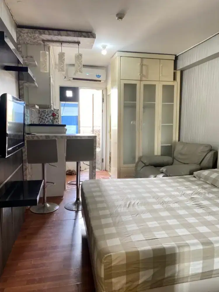 Apt Emerald lt.3, Studio Kelapa Gading. Min sewa 3 bln, blm IPL
