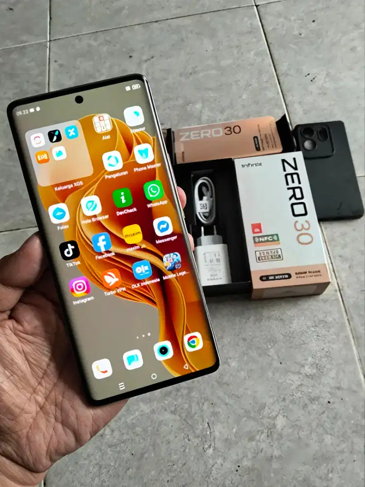 Infinix Zero 30 Nfc (8+8/256)