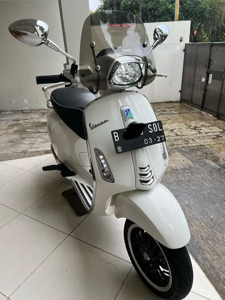 Jual Vespa Sprint 2022 Putih/White