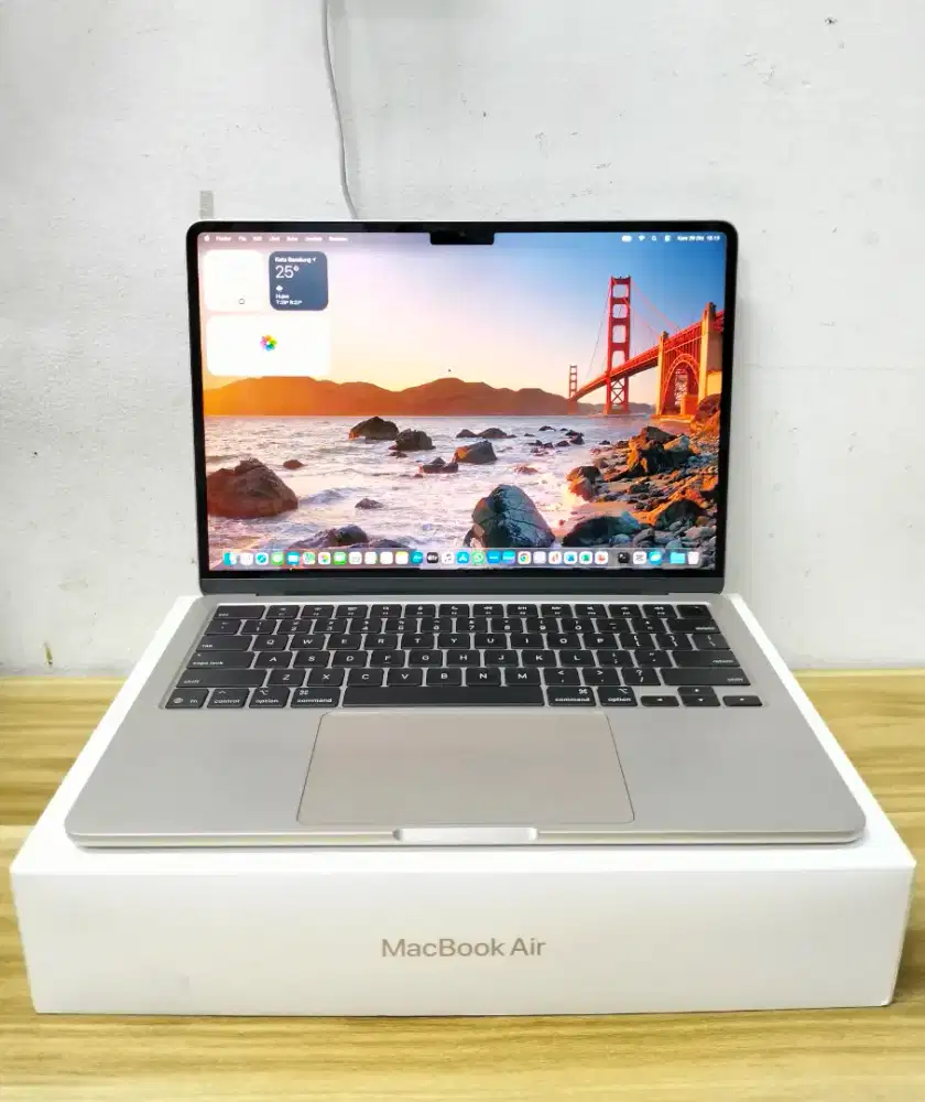 MacBook Air M4 2025 Ram 16GB SSD 256GB CC 10 BH 100% Fullset Ex Ibox