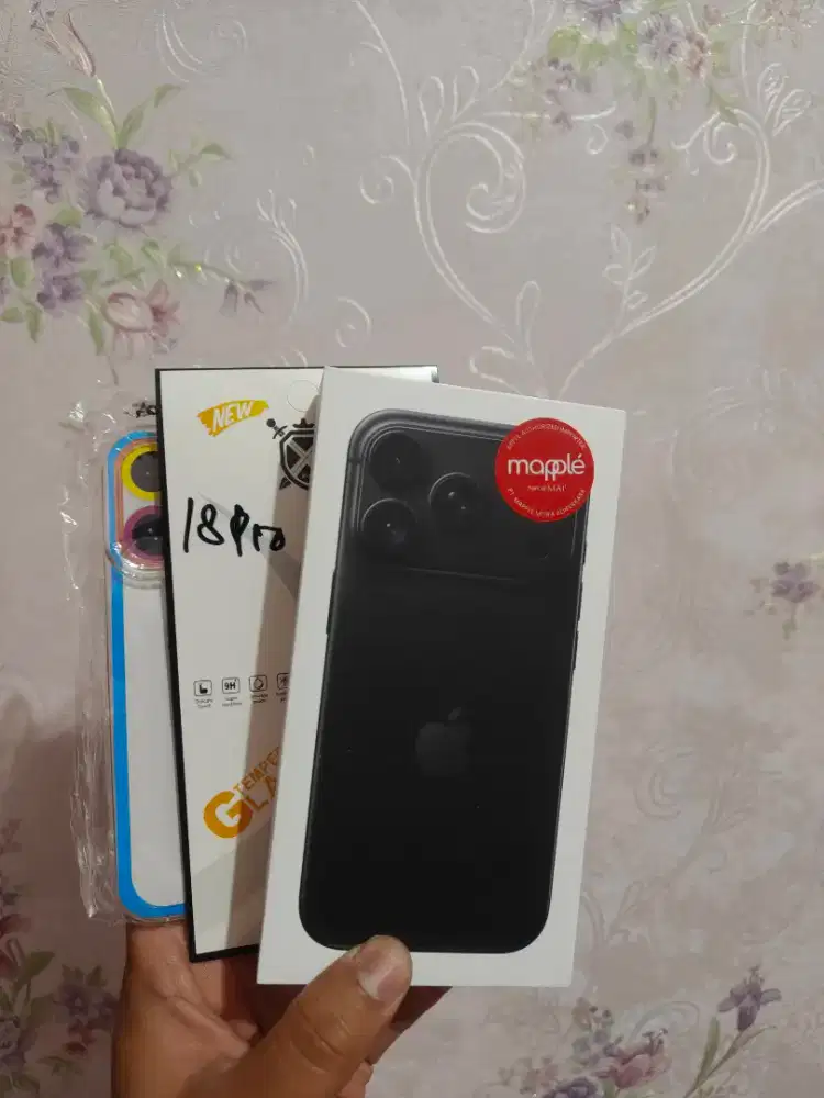 IPHONE 18 PRO 256 GB BLACK NEW BNIB GARANSI RESMI DIGIMAP